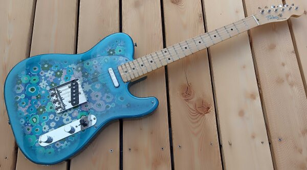 Tokai Breezysound TE150 blue floral, 1.695,00 €