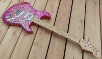 Tokai ST150 Goldstar Sound Pink Paisley