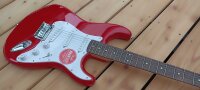 Squier Sonic Strat, Torino Red