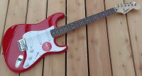 Squier Sonic Strat, Torino Red